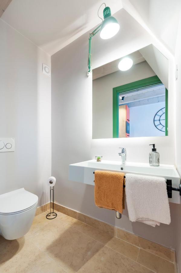 La Picia Apartment Ровин Екстериор снимка