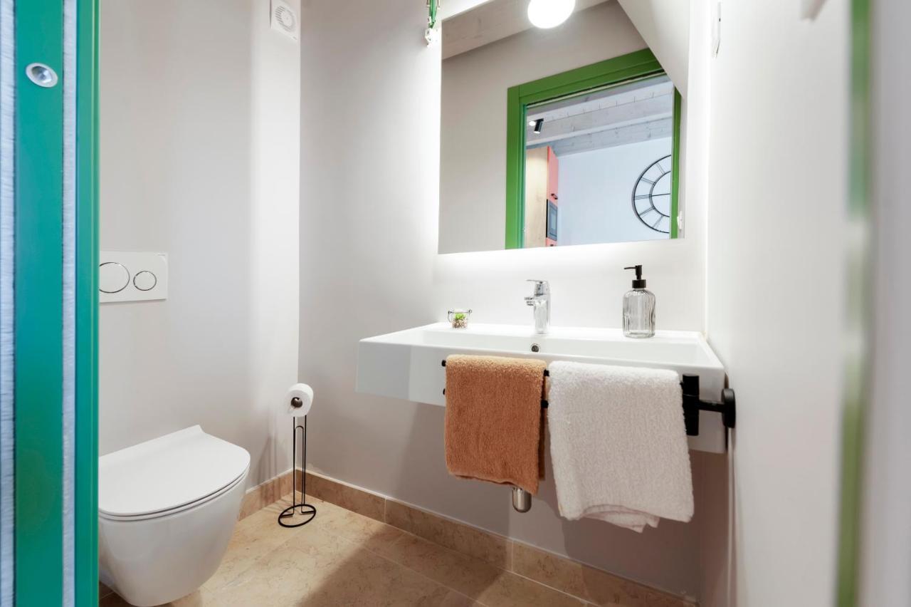 La Picia Apartment Ровин Екстериор снимка